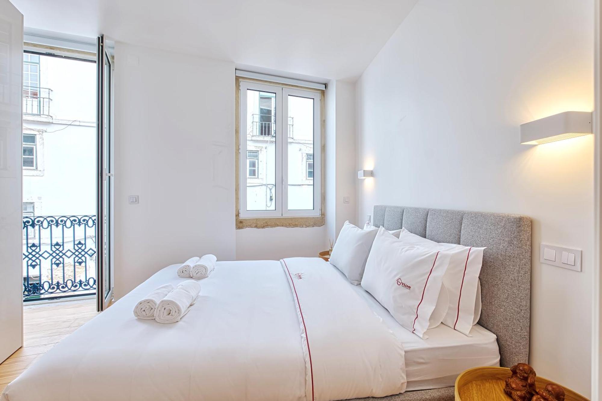 Inloveapartments - Luxury In Alfama Lisbon Exterior photo