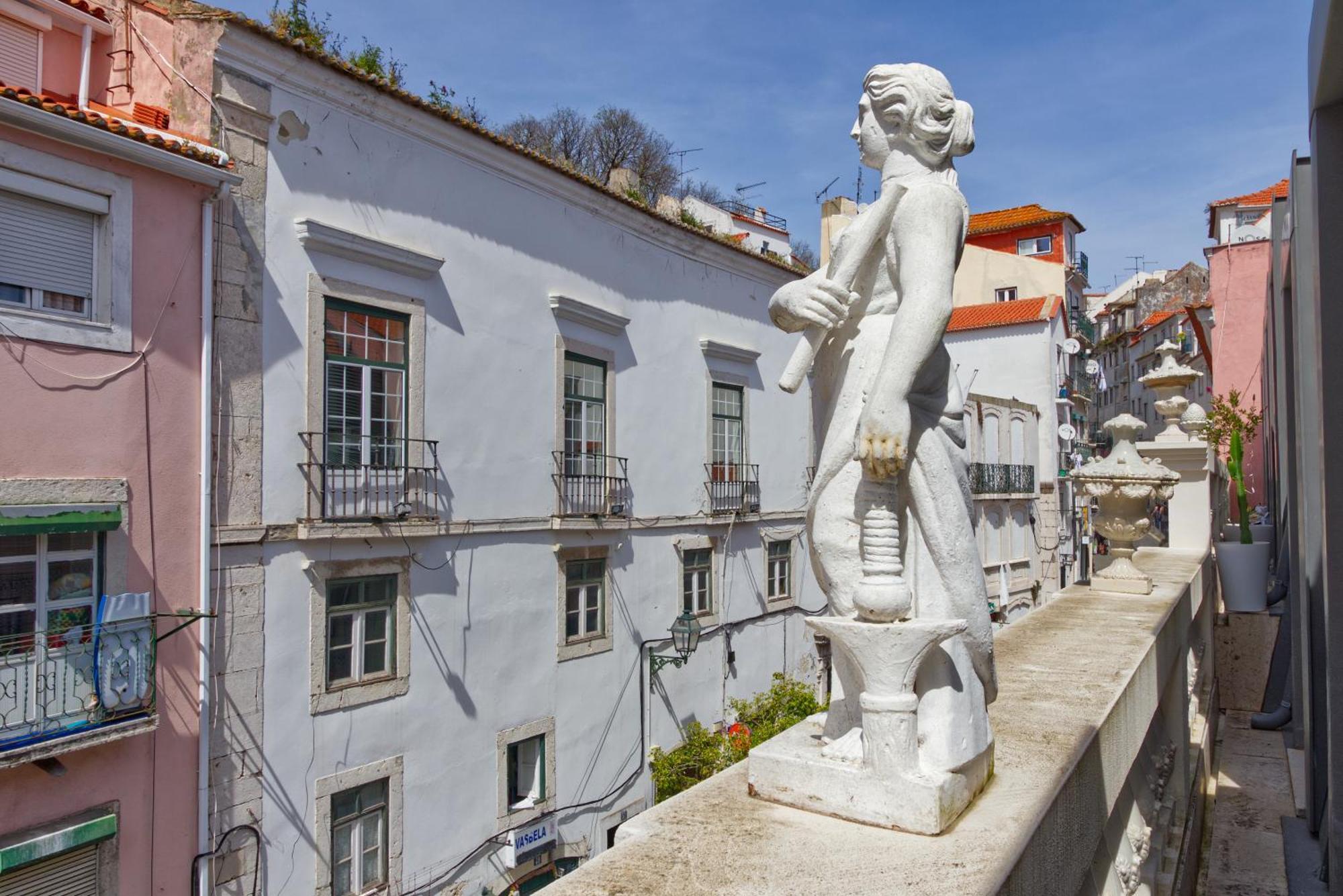 Inloveapartments - Luxury In Alfama Lisbon Exterior photo